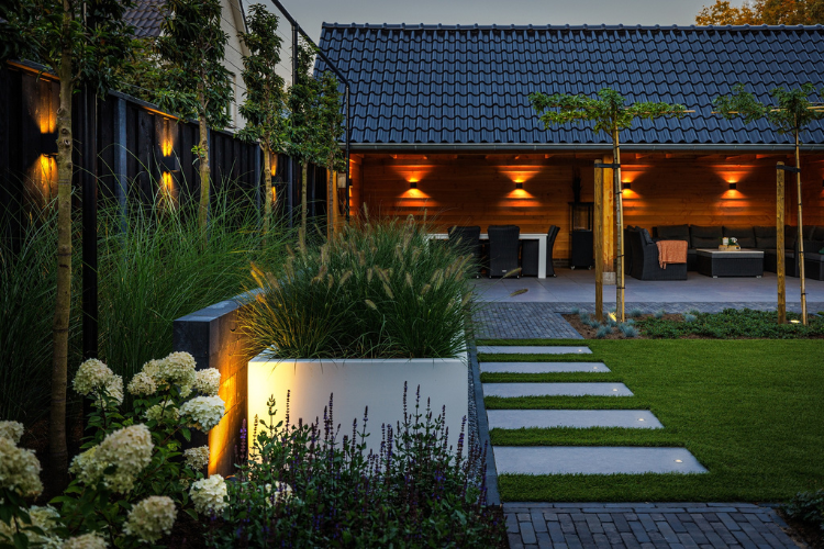 light pro-luminaire basse tension-outdoor-jardin-luminaires outdoor-terasse-lampe terasse